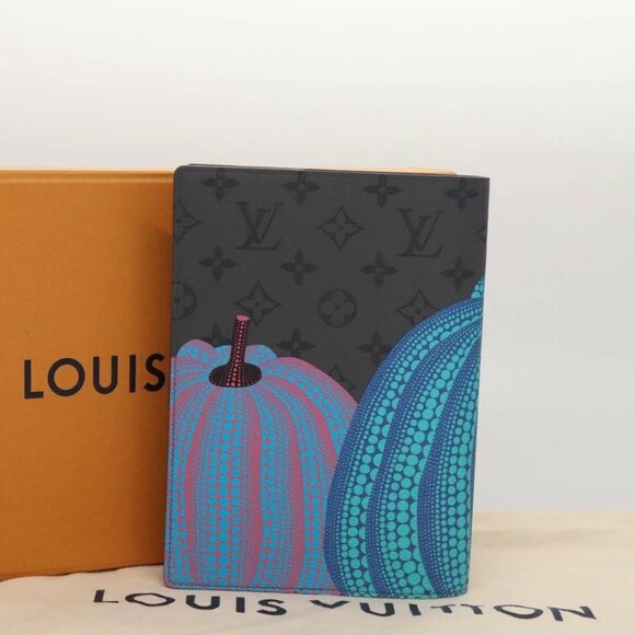 LOUIS VUITTON Monogram Yayoi Kusama Quverture Carnet Note Cover Blue - Picture 9 of 15